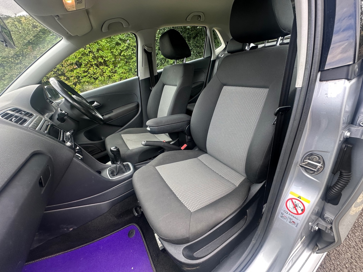 Used Volkswagen Polo 2011 for sale - 76113950: Photo 12