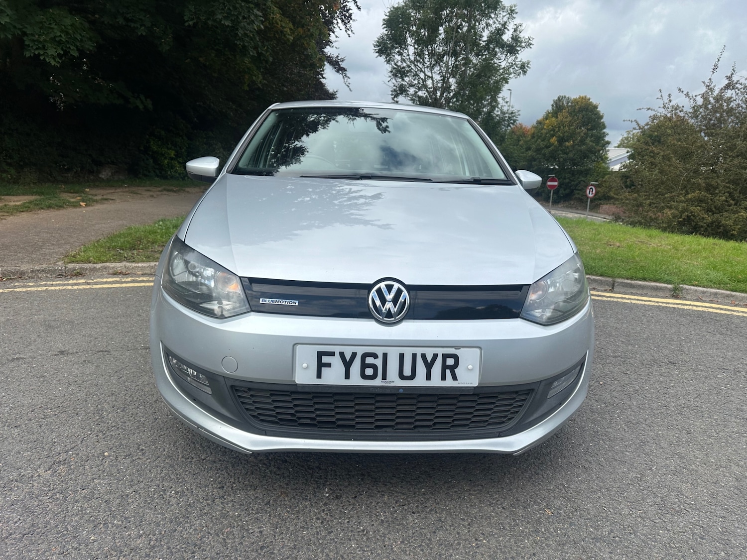 Used Volkswagen Polo 2011 for sale - 76113950: Photo 2