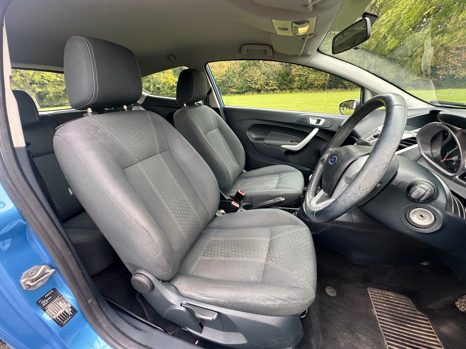 Used Ford Fiesta 2011 for sale - 76244003: Photo 10