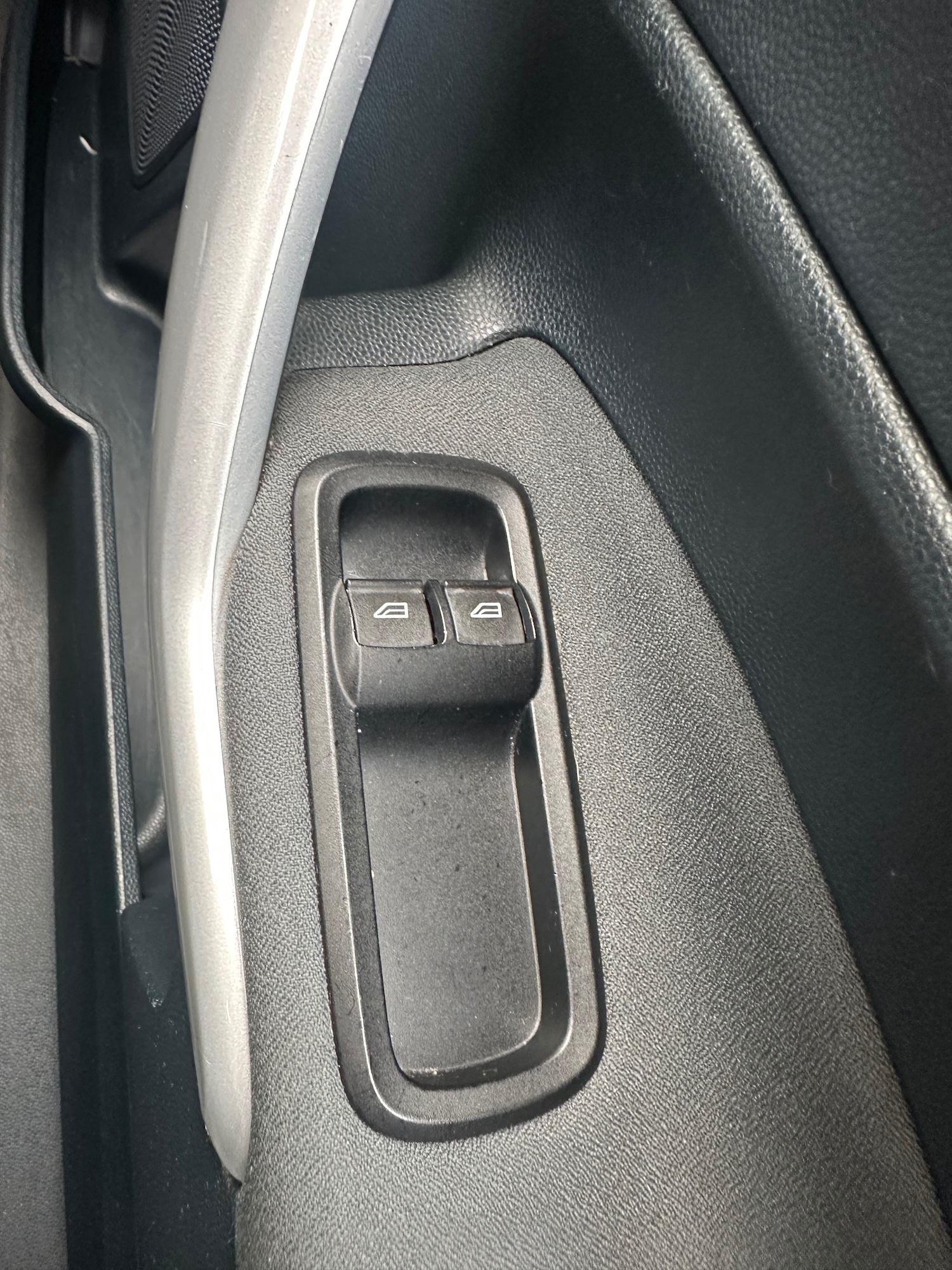 Used Ford Fiesta 2011 for sale - 76244003: Photo 12