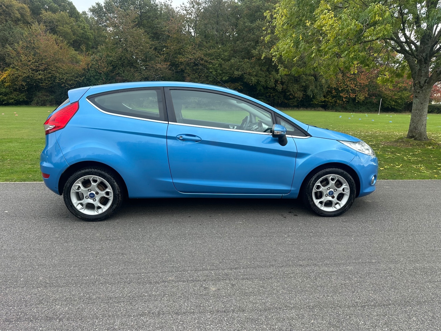 Used Ford Fiesta 2011 for sale - 76244003: Photo 8