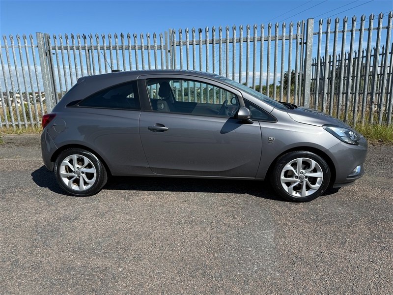 Used Vauxhall Corsa 2016 for sale - 78103564: Photo 2