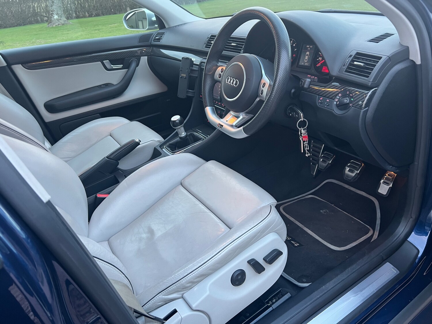 Used Audi RS4 2007 for sale - 78043793: Photo 22