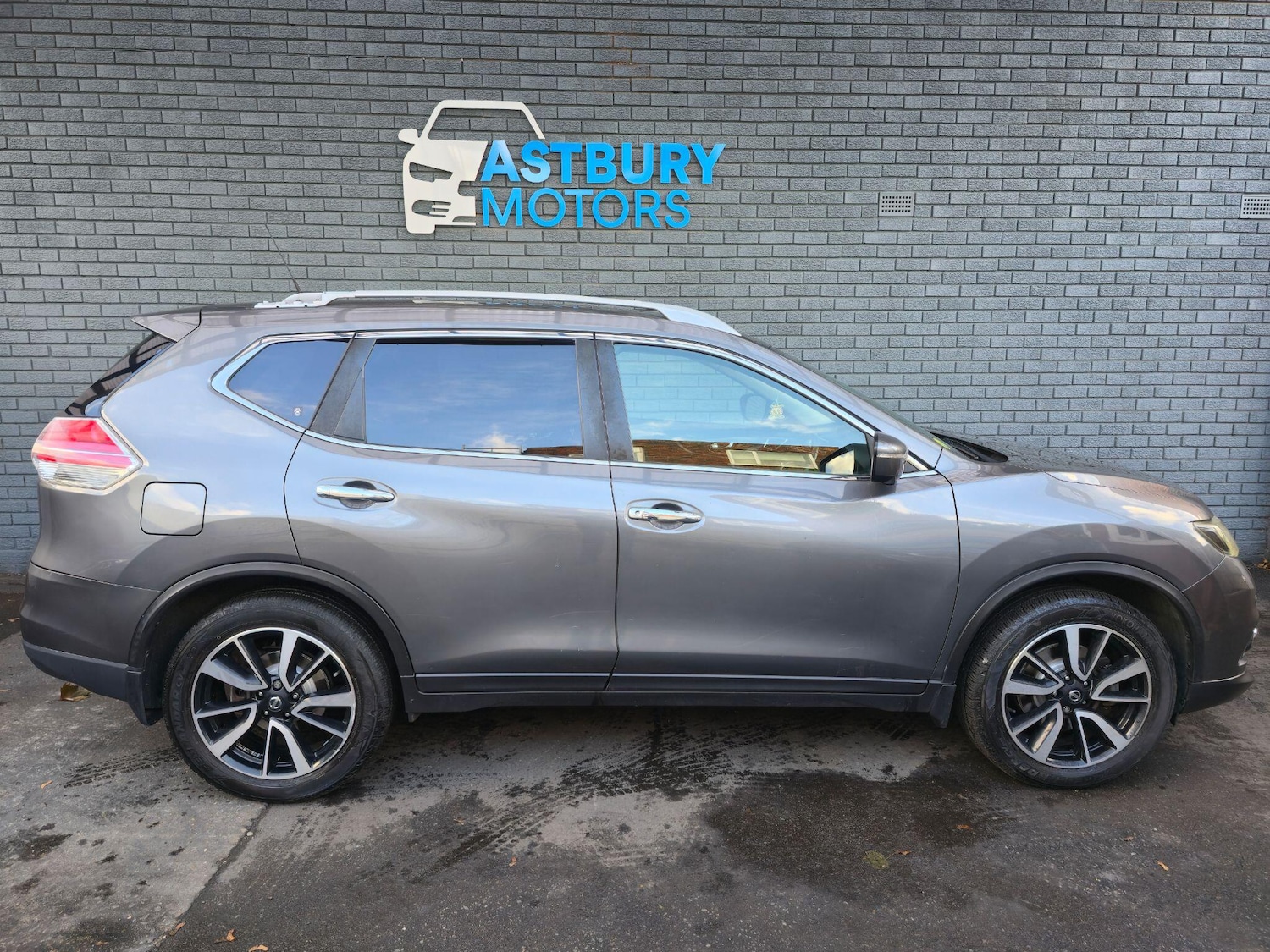 Used Nissan X-Trail 2016 for sale - 76702256: Photo 8