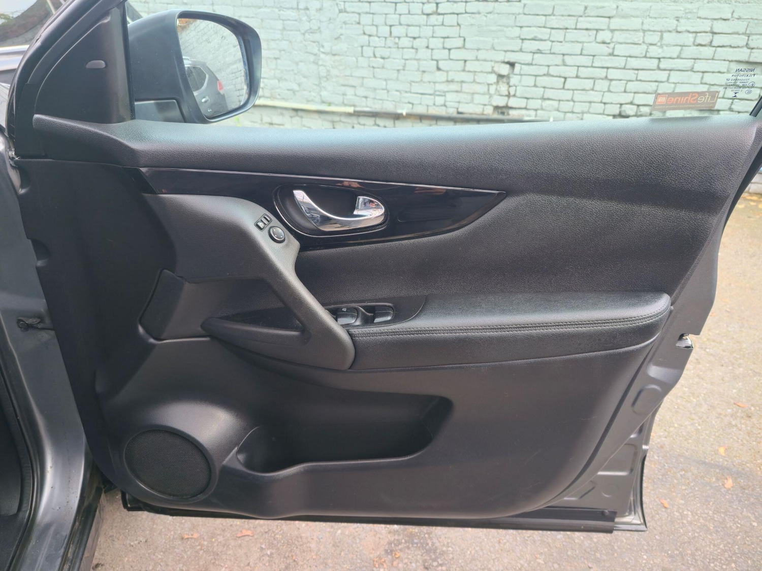 Used Nissan Qashqai 2017 for sale - 76689899: Photo 18