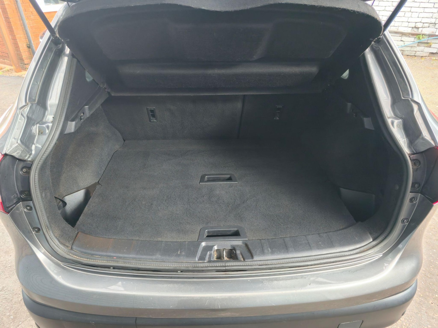 Used Nissan Qashqai 2017 for sale - 76689899: Photo 9