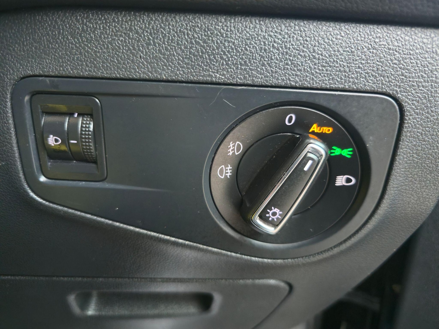 Used Volkswagen Tiguan 2017 for sale - 77854294: Photo 13