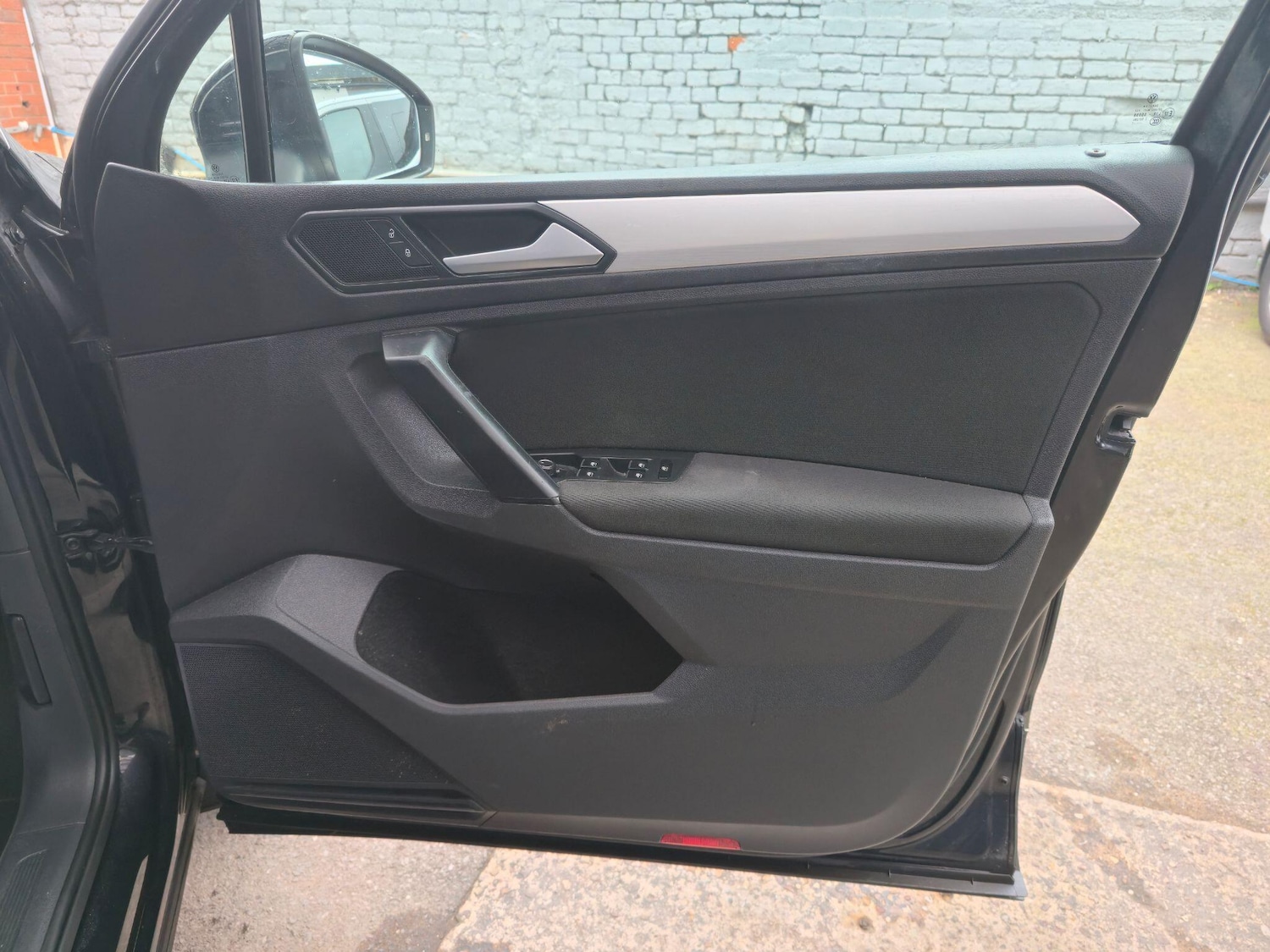 Used Volkswagen Tiguan 2017 for sale - 77854294: Photo 26