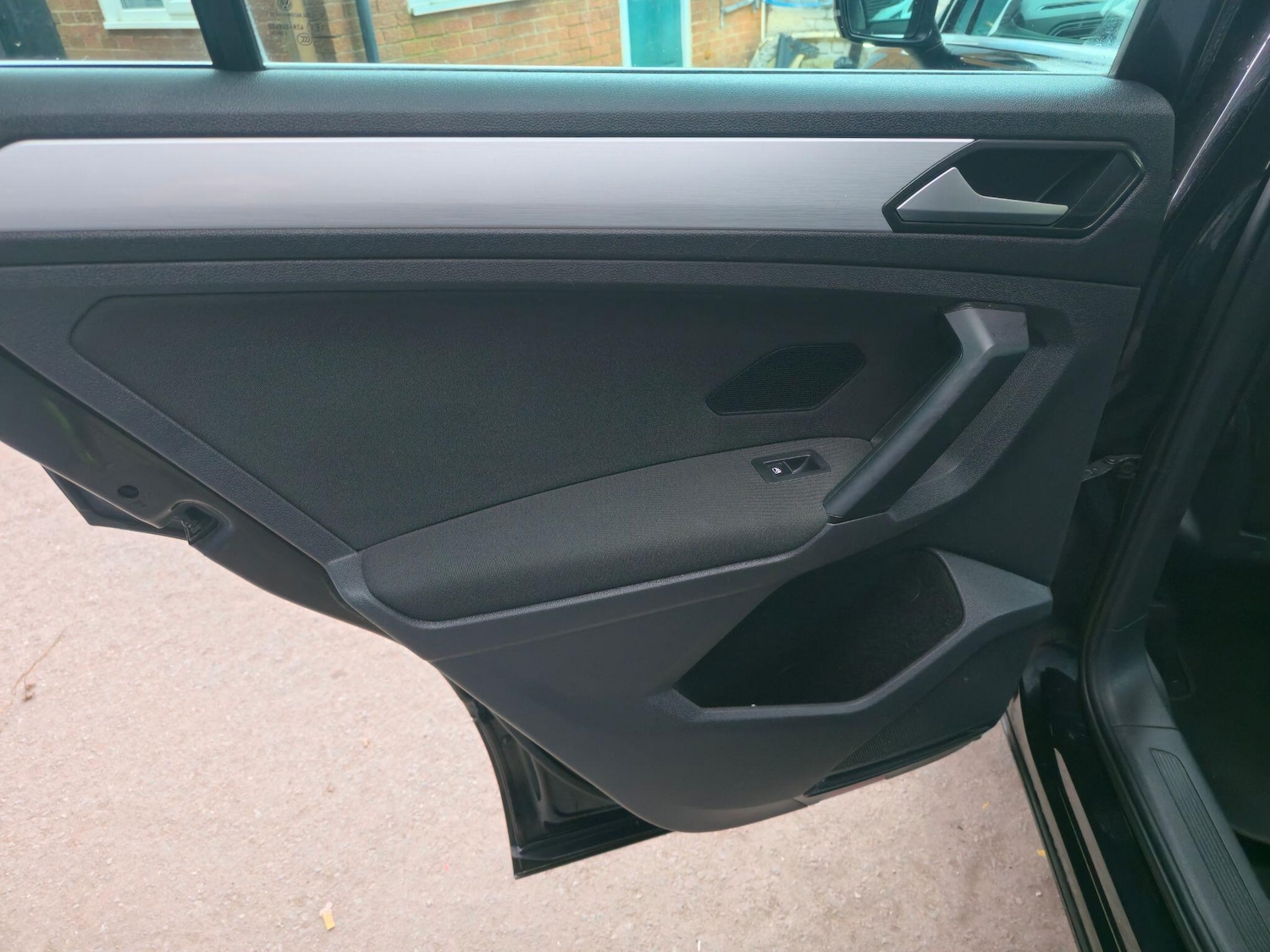 Used Volkswagen Tiguan 2017 for sale - 77854294: Photo 29