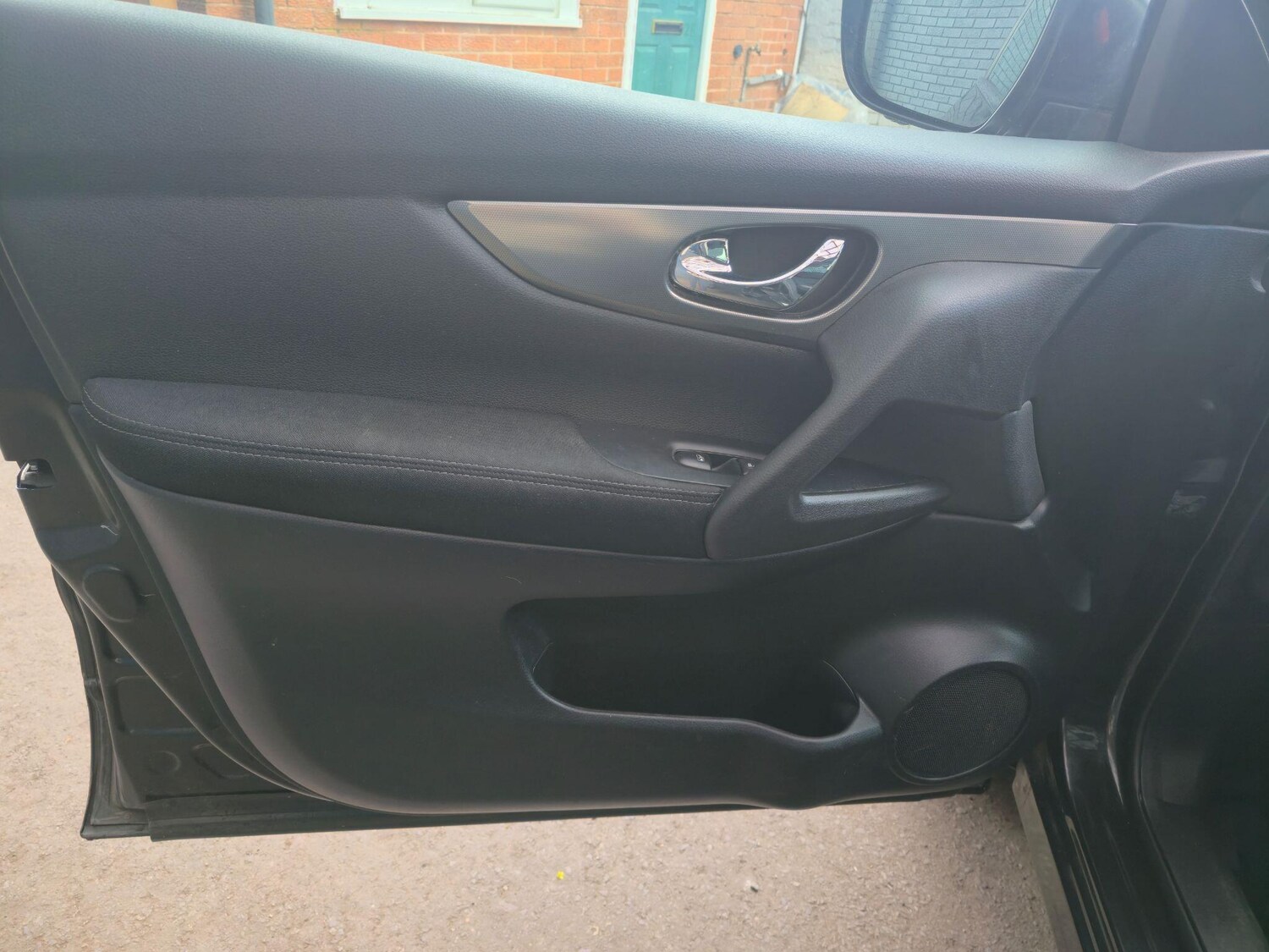 Used Nissan Qashqai 2017 for sale - 78058605: Photo 24