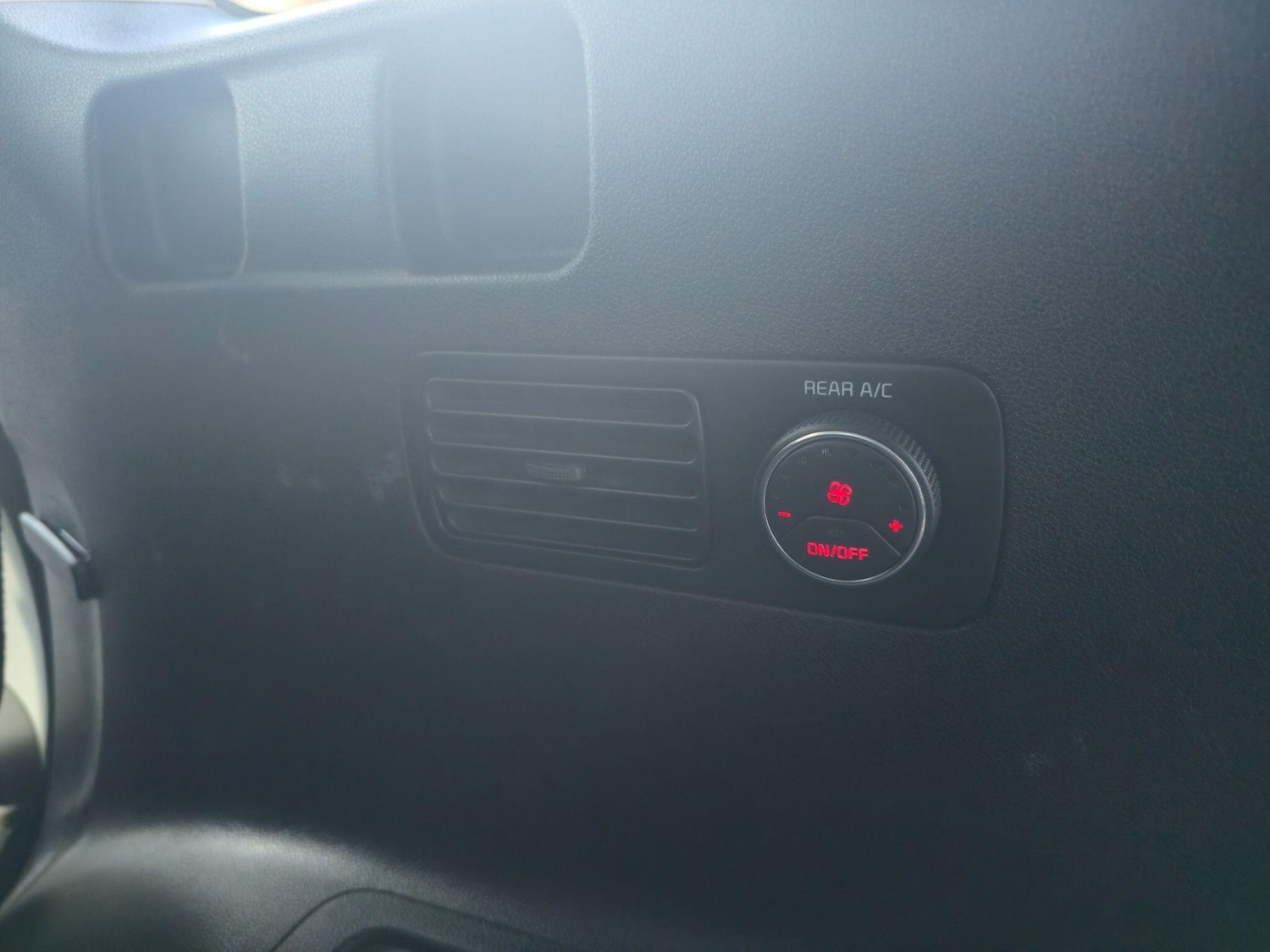 Used Kia Sorento 2016 for sale - 76759631: Photo 26