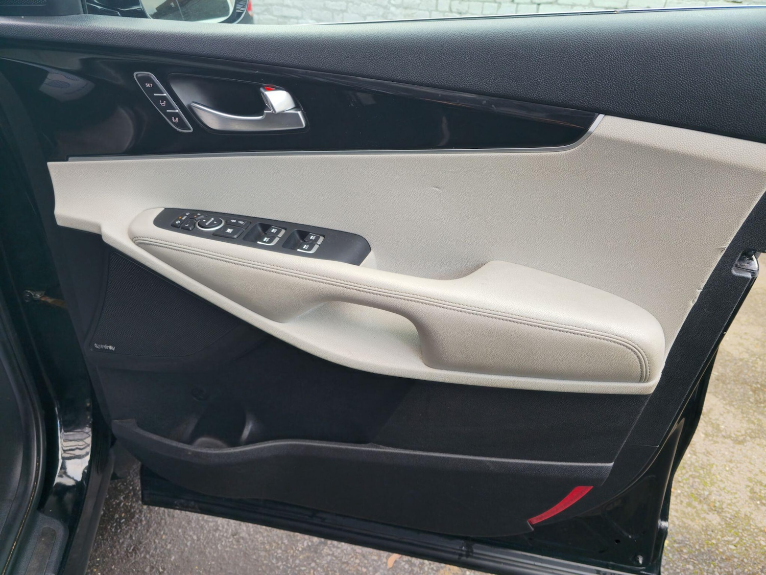 Used Kia Sorento 2016 for sale - 76759631: Photo 33