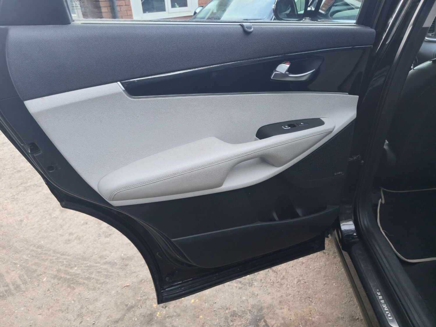 Used Kia Sorento 2016 for sale - 76759631: Photo 37