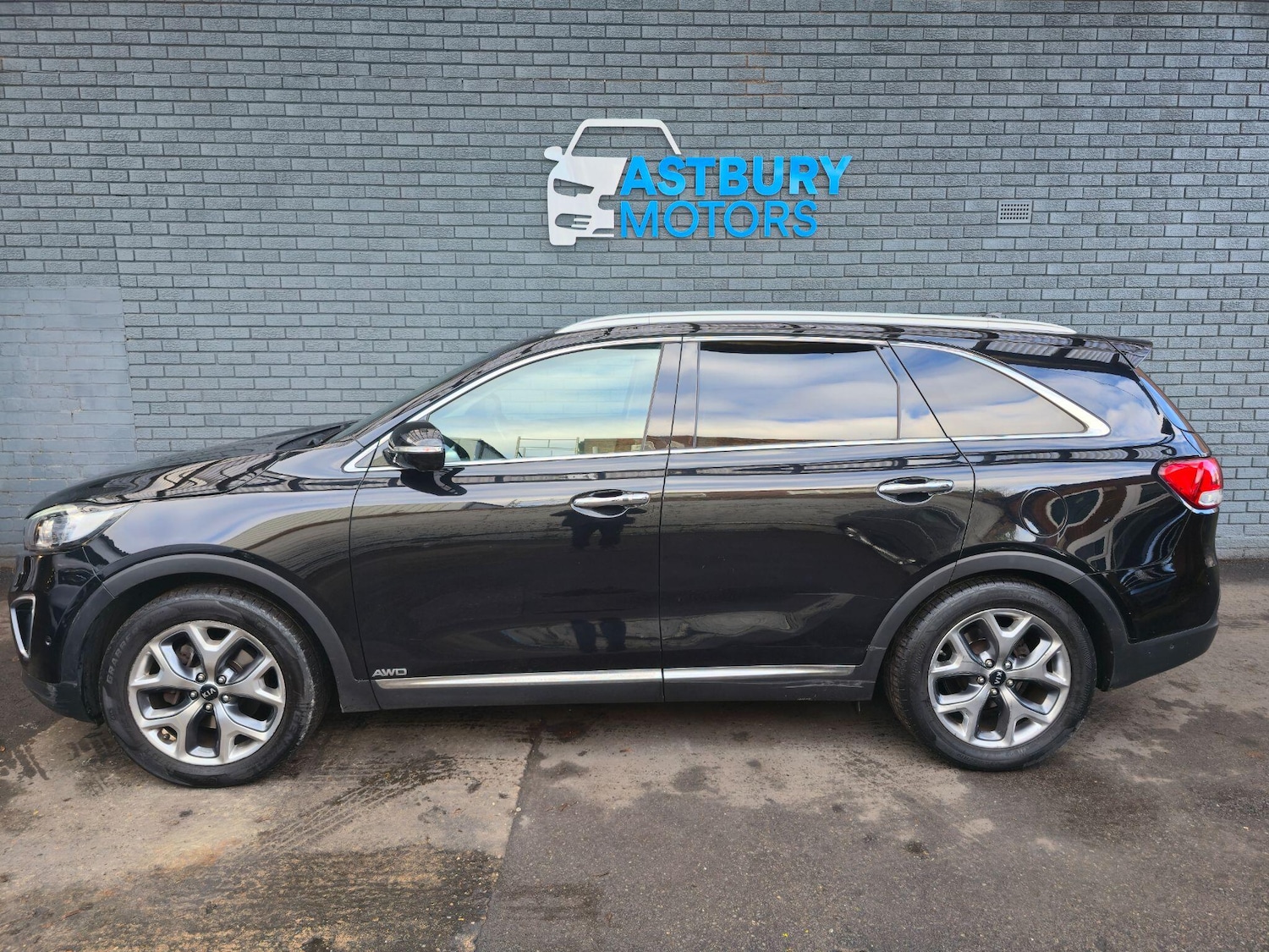 Used Kia Sorento 2016 for sale - 76759631: Photo 4