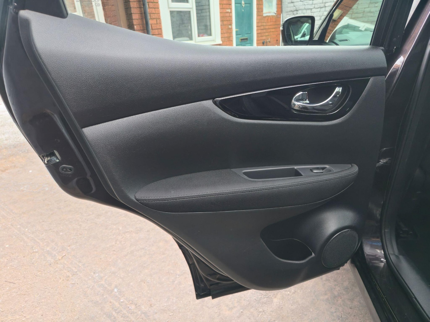 Used Nissan Qashqai 2016 for sale - 77400617: Photo 25