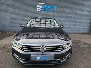 Used Volkswagen Passat 2019 for sale - 76991913: Photo