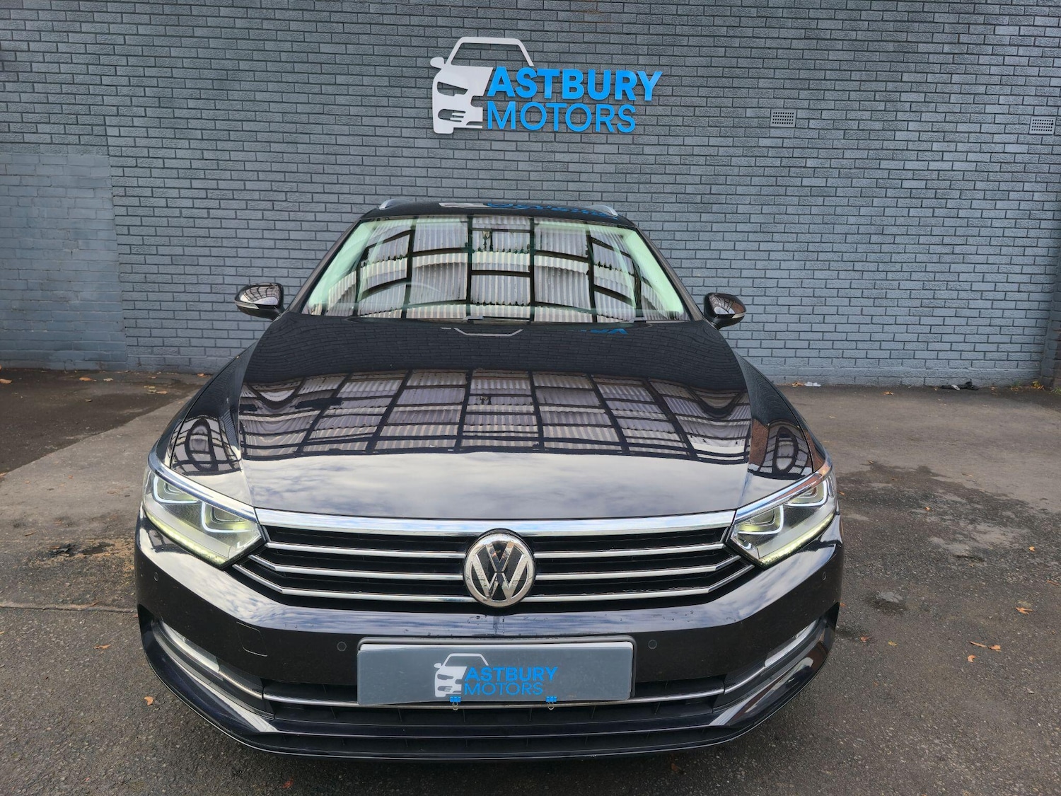 Used Volkswagen Passat 2019 for sale - 76689170: Photo 2