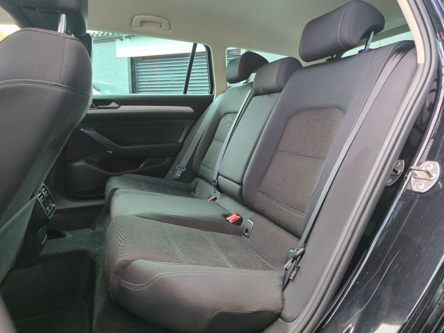 Used Volkswagen Passat 2019 for sale - 76689170: Photo 24