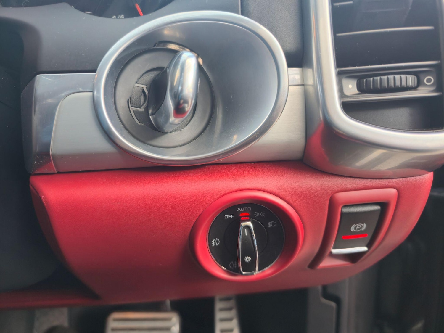 Used Porsche Cayenne for sale - 77671214: Photo 26