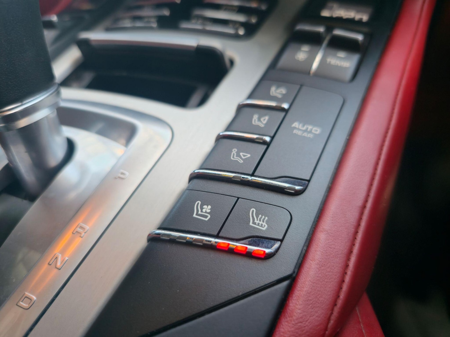 Used Porsche Cayenne for sale - 77671214: Photo 31