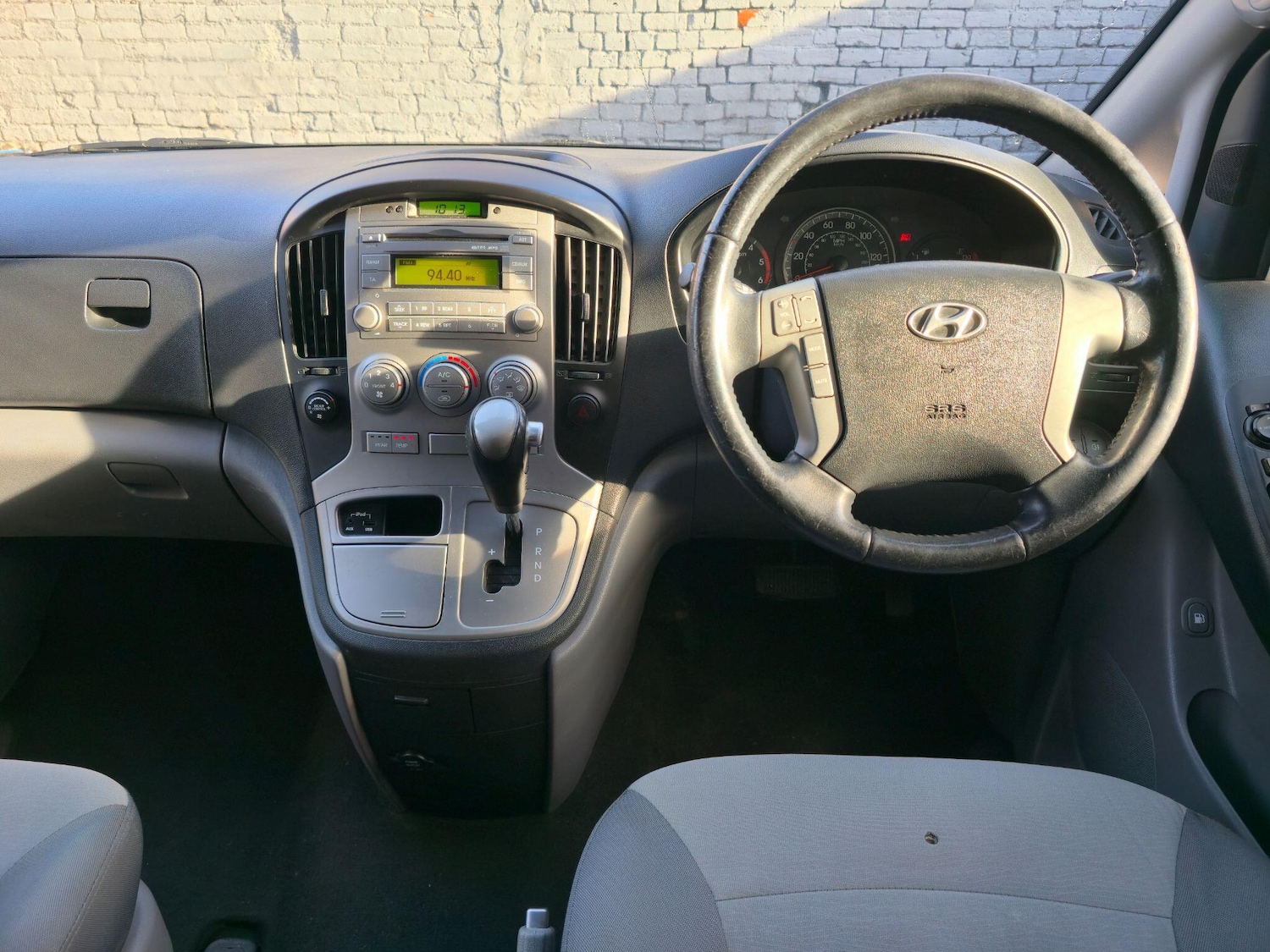 Used Hyundai i800 2012 for sale - 77637755: Photo 11