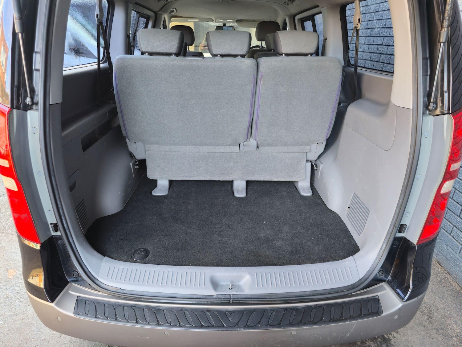 Used Hyundai i800 2012 for sale - 77637755: Photo 7