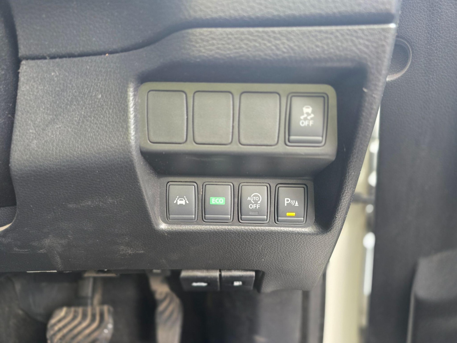 Used Nissan Qashqai 2015 for sale - 76693747: Photo 18