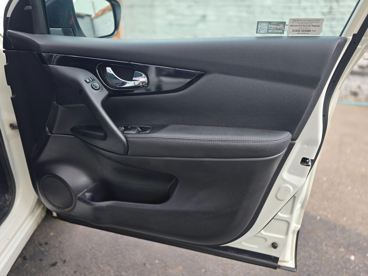 Used Nissan Qashqai 2015 for sale - 76693747: Photo 28