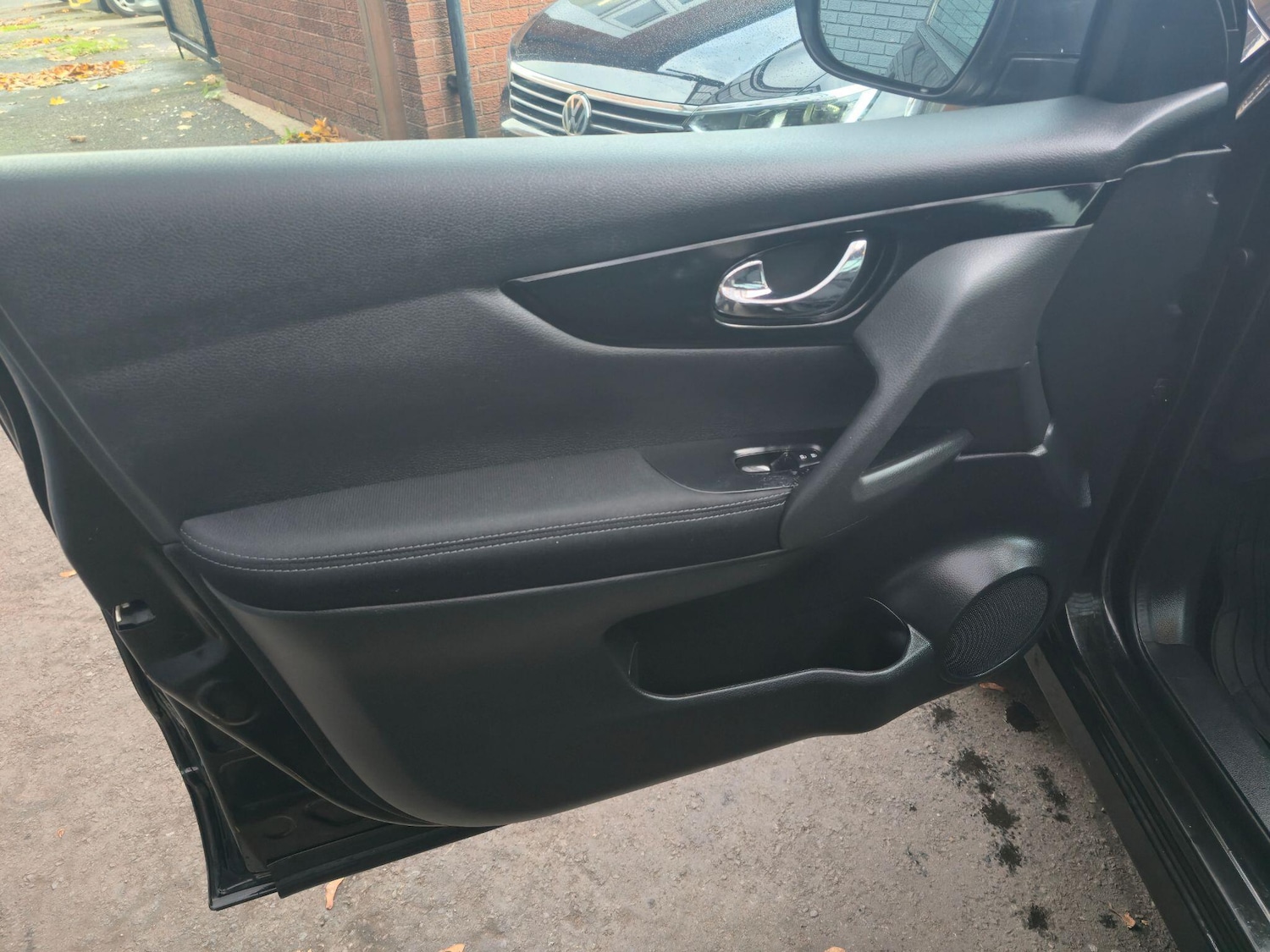 Used Nissan Qashqai 2016 for sale - 76693736: Photo 25