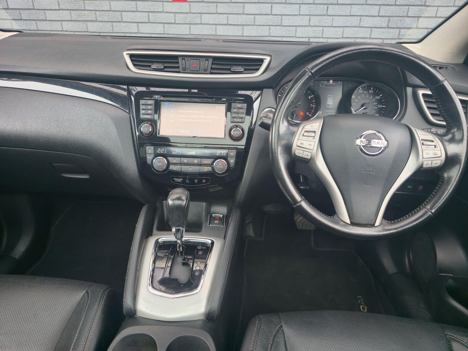 Used Nissan Qashqai 2017 for sale - 76689360: Photo 11