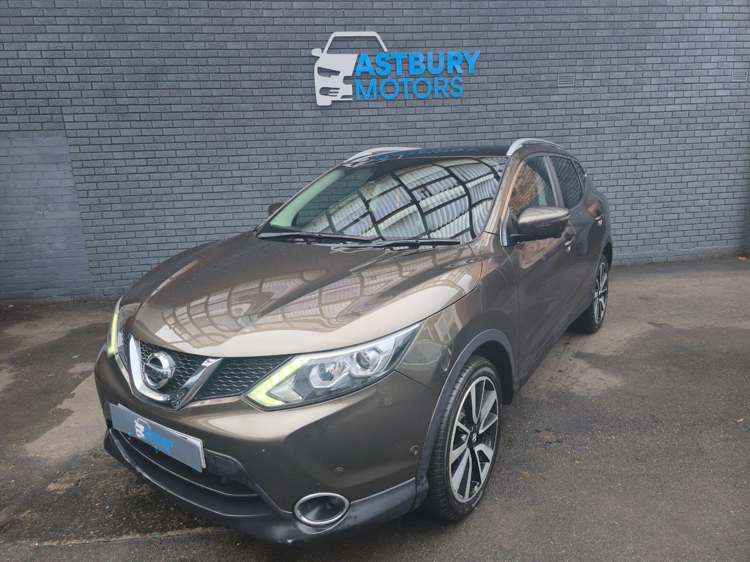 Used Nissan Qashqai 2017 for sale - 76689360: Photo 3