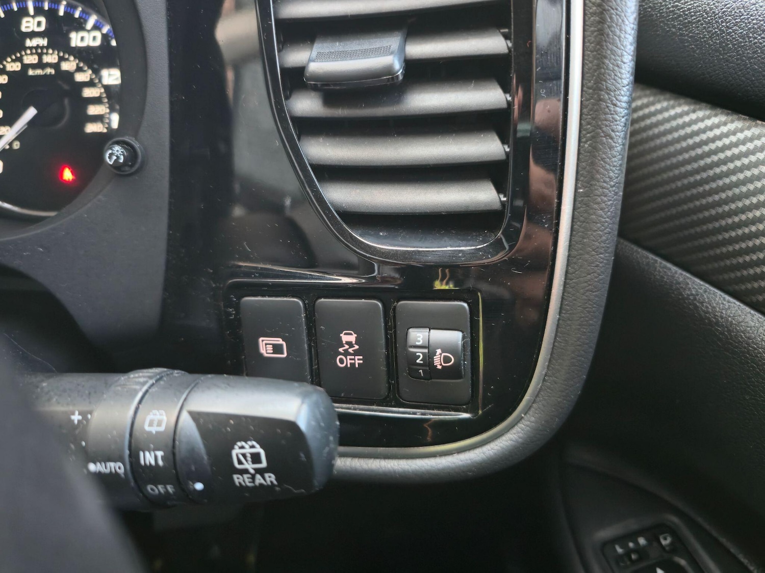 Used Mitsubishi Outlander 2017 for sale - 76942525: Photo 17