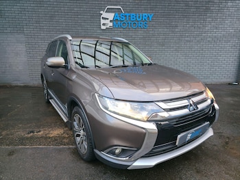 Mitsubishi Outlander feature image