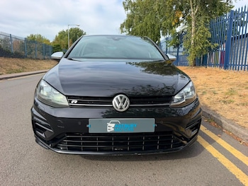 Used Volkswagen Golf 2019 for sale - 79472322: Photo