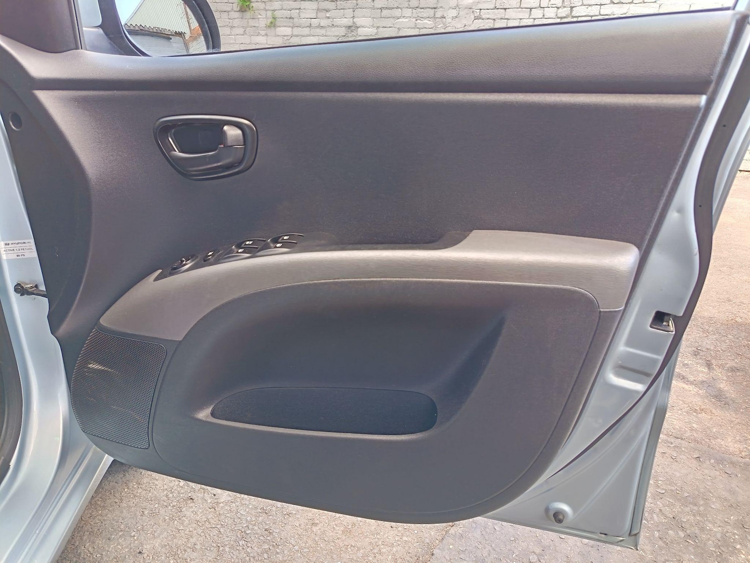 Used Hyundai i10 2013 for sale - 76693745: Photo 25