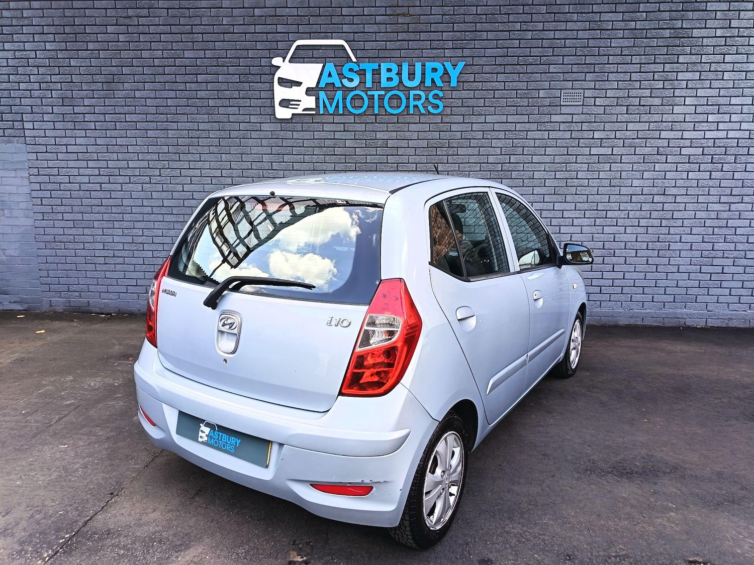 Used Hyundai i10 2013 for sale - 76693745: Photo 7