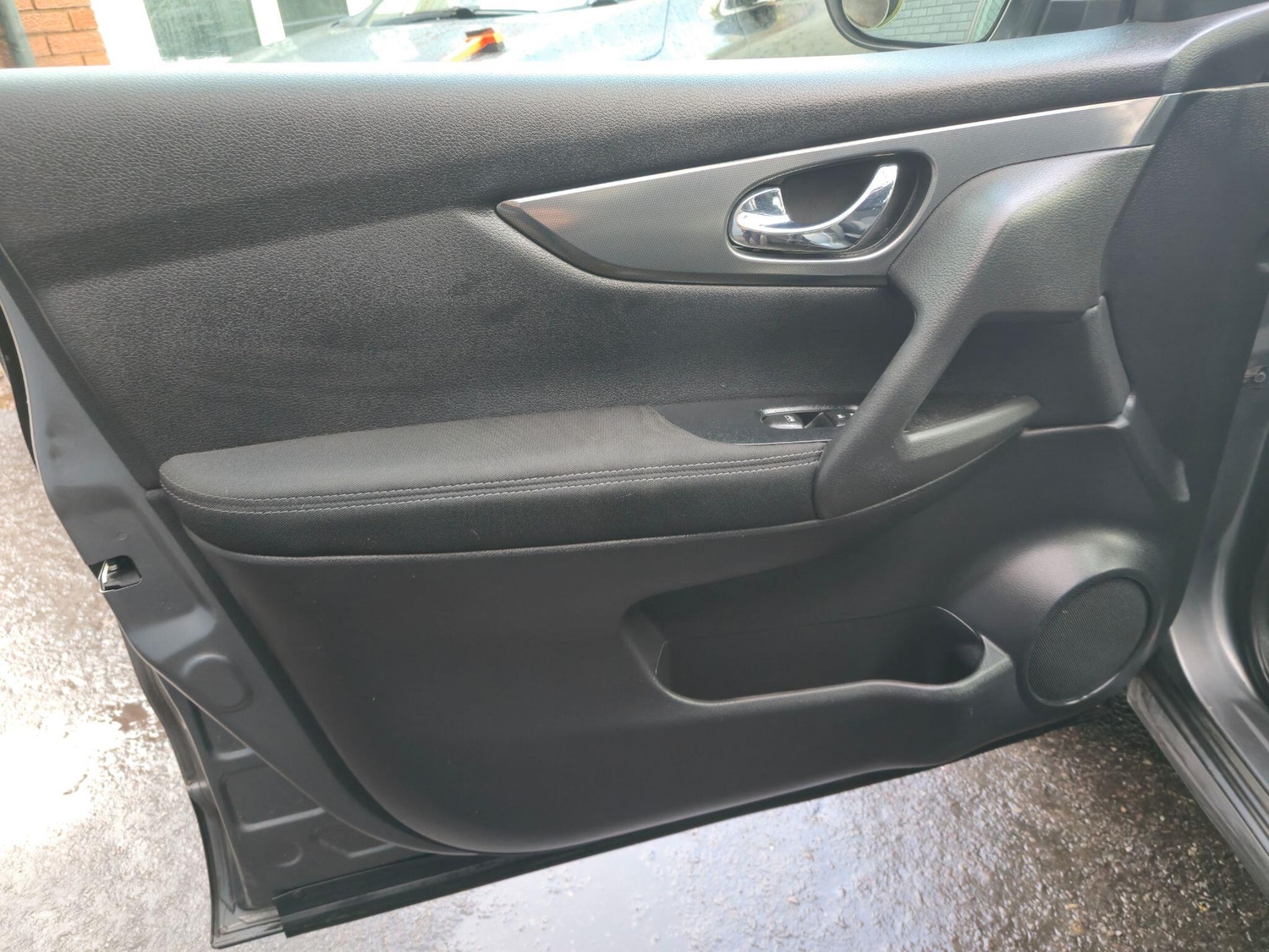 Used Nissan Qashqai 2018 for sale - 76850212: Photo 27