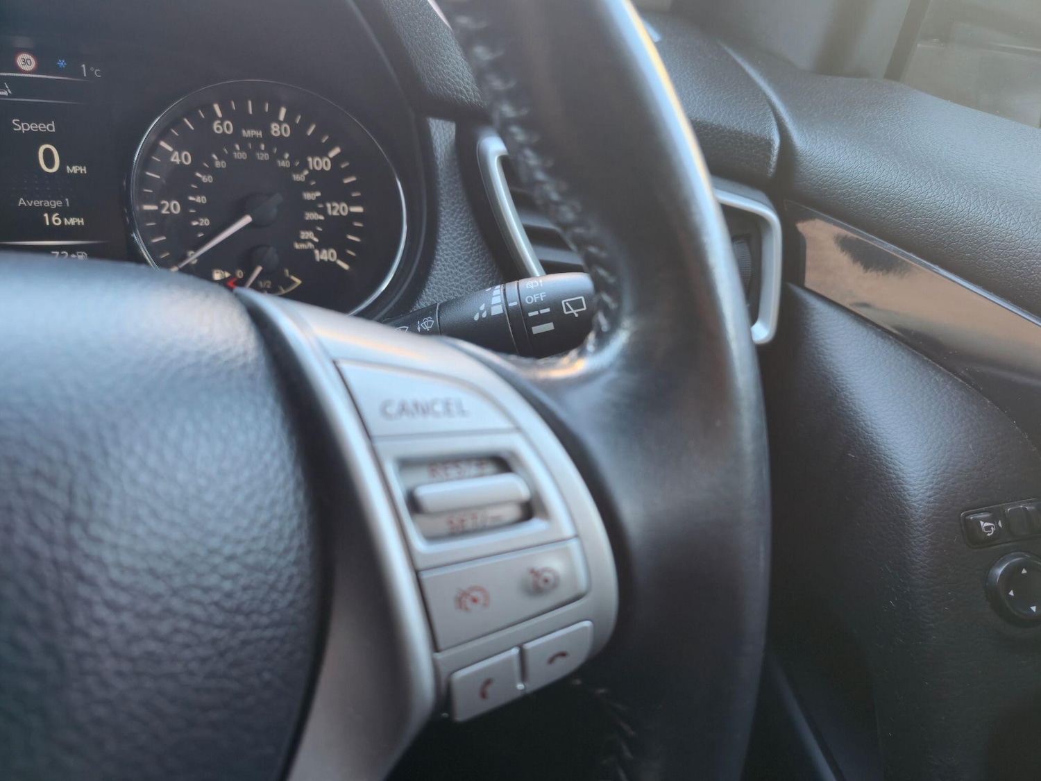 Used Nissan Qashqai 2015 for sale - 77091839: Photo 12