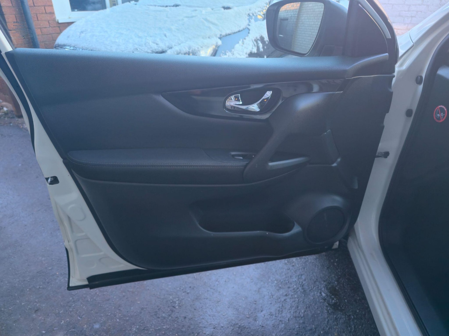 Used Nissan Qashqai 2015 for sale - 77091839: Photo 23