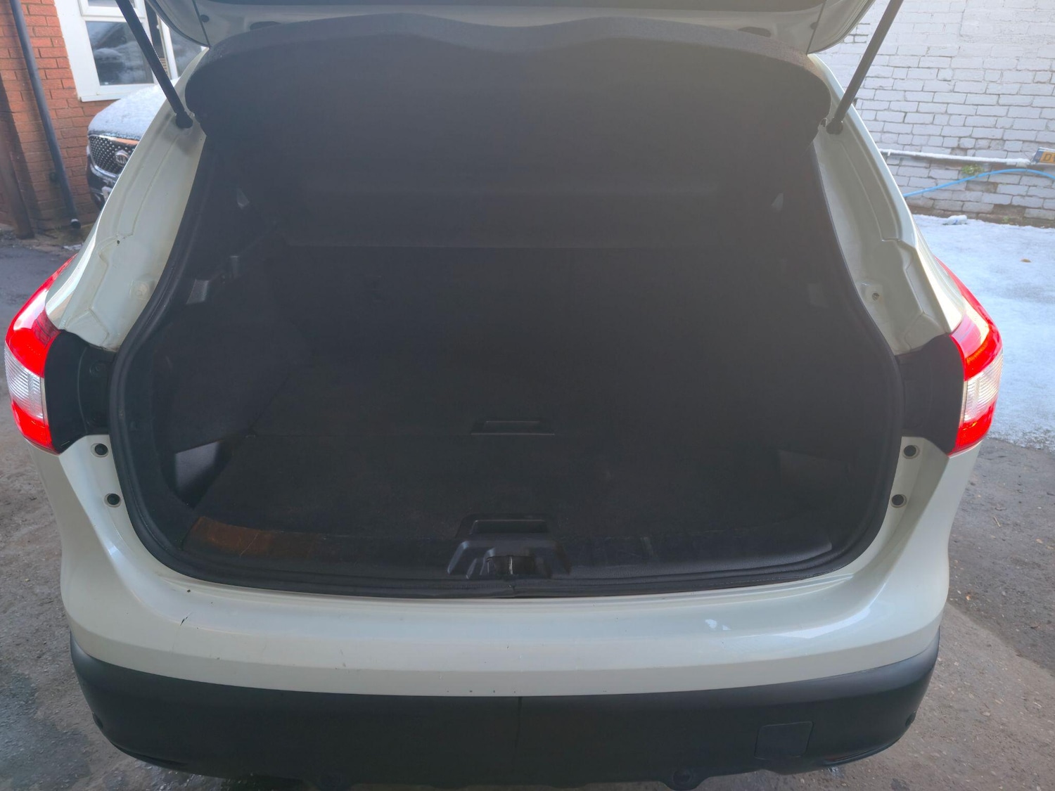 Used Nissan Qashqai 2015 for sale - 77091839: Photo 25