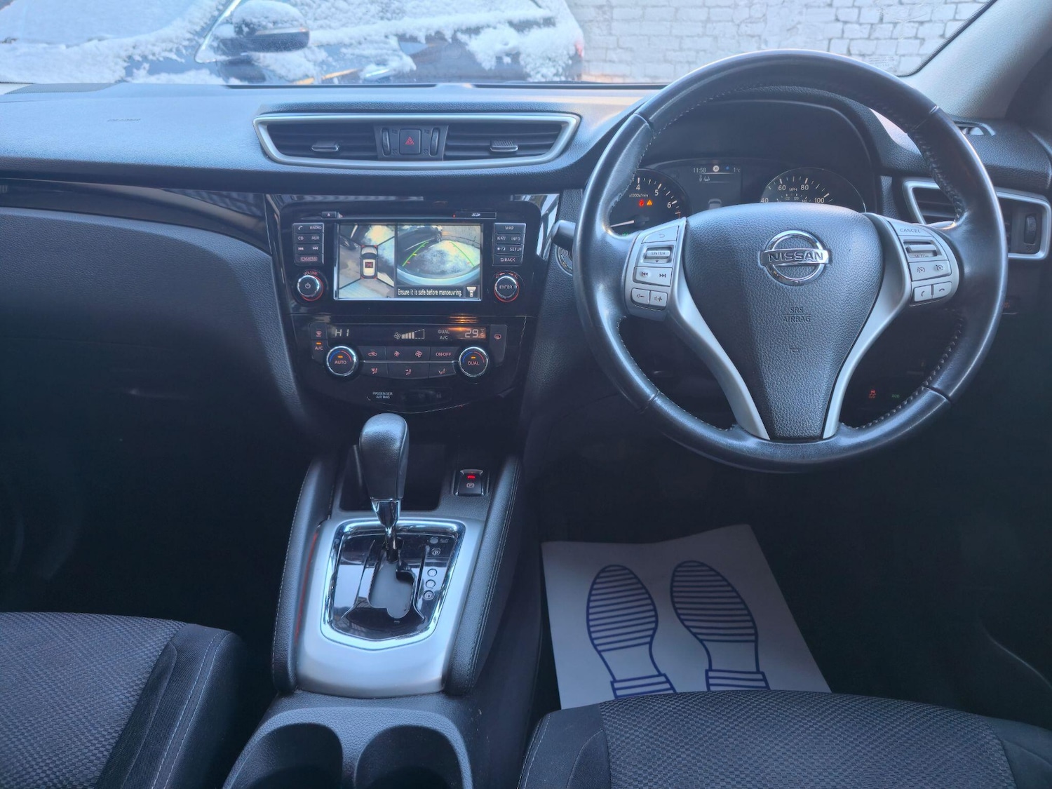 Used Nissan Qashqai 2015 for sale - 77091839: Photo 9