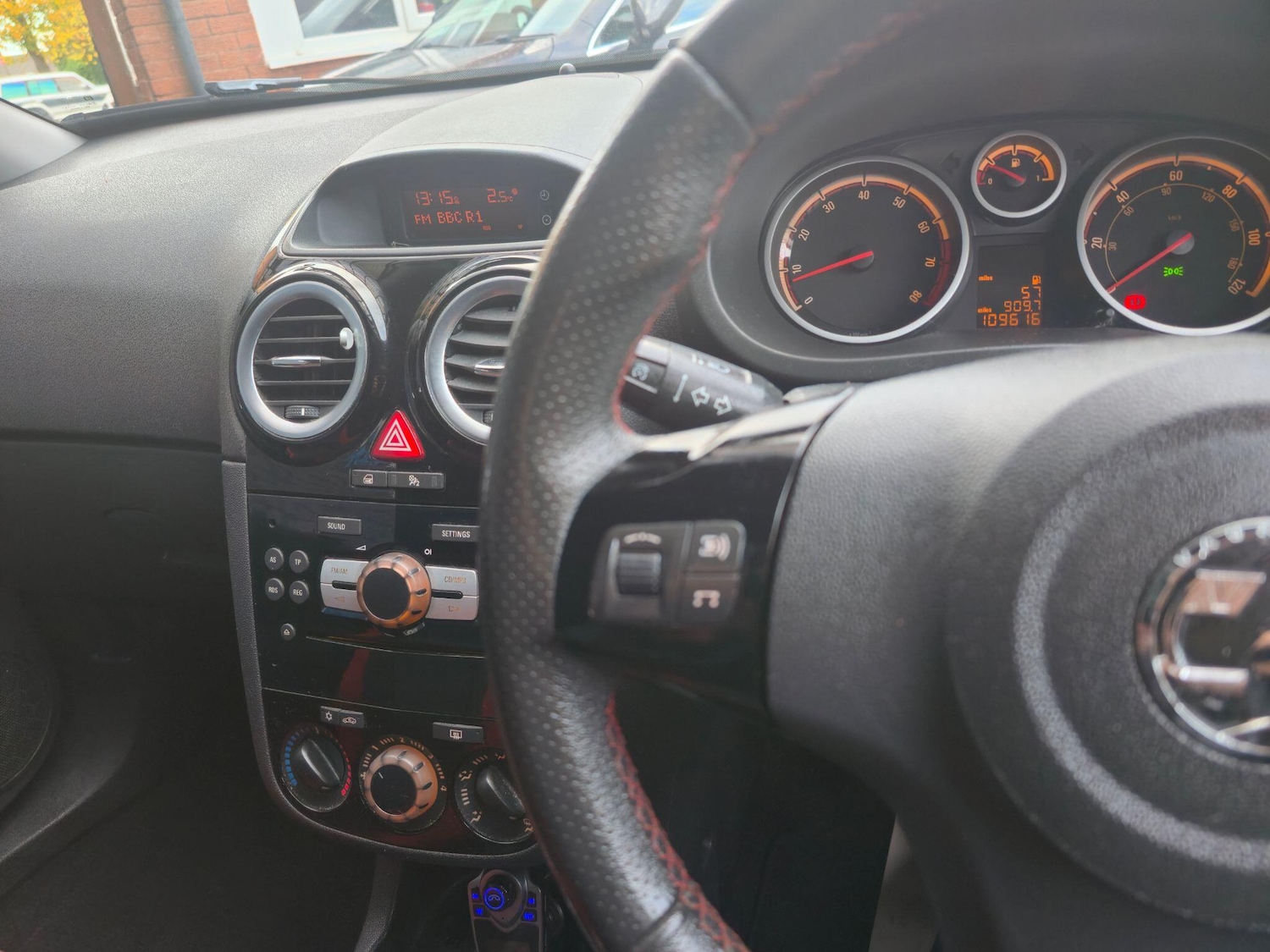 Used Vauxhall Corsa 2011 for sale - 76693737: Photo 15