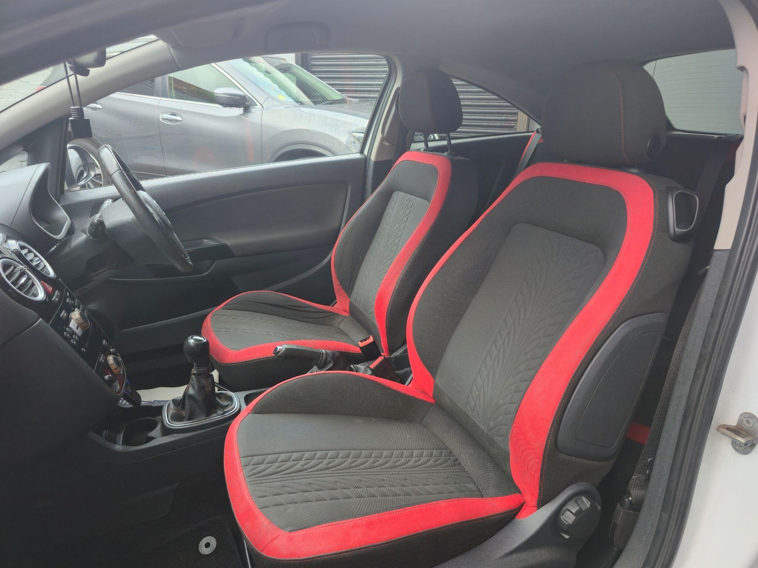 Used Vauxhall Corsa 2011 for sale - 76693737: Photo 21