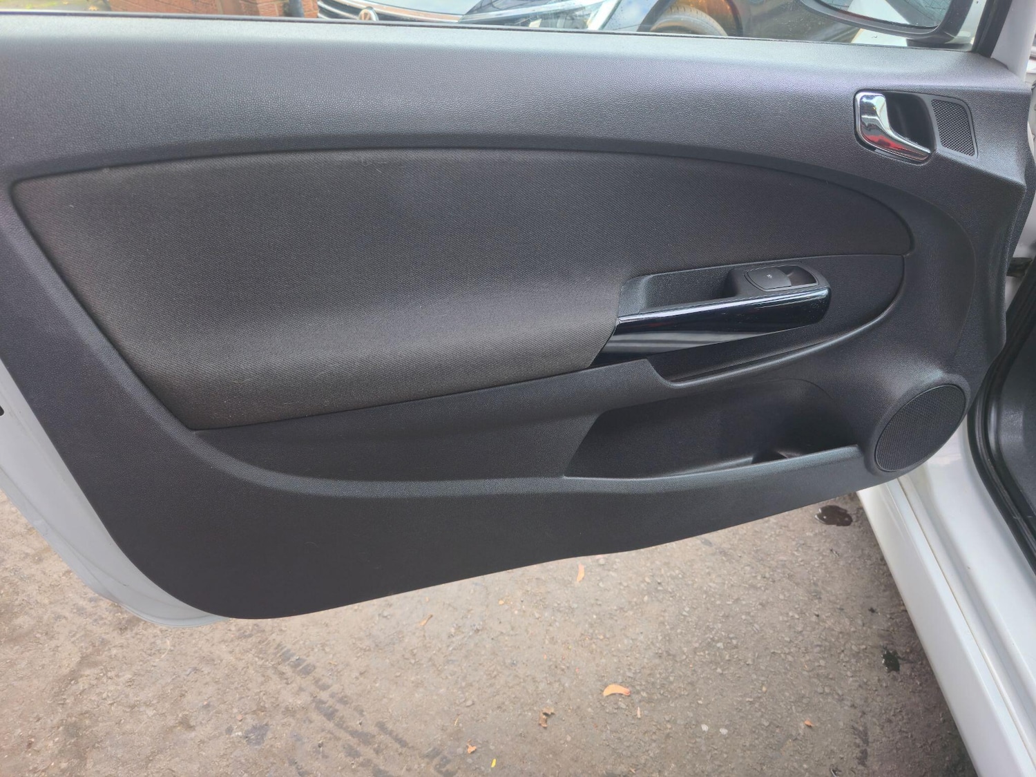 Used Vauxhall Corsa 2011 for sale - 76693737: Photo 23