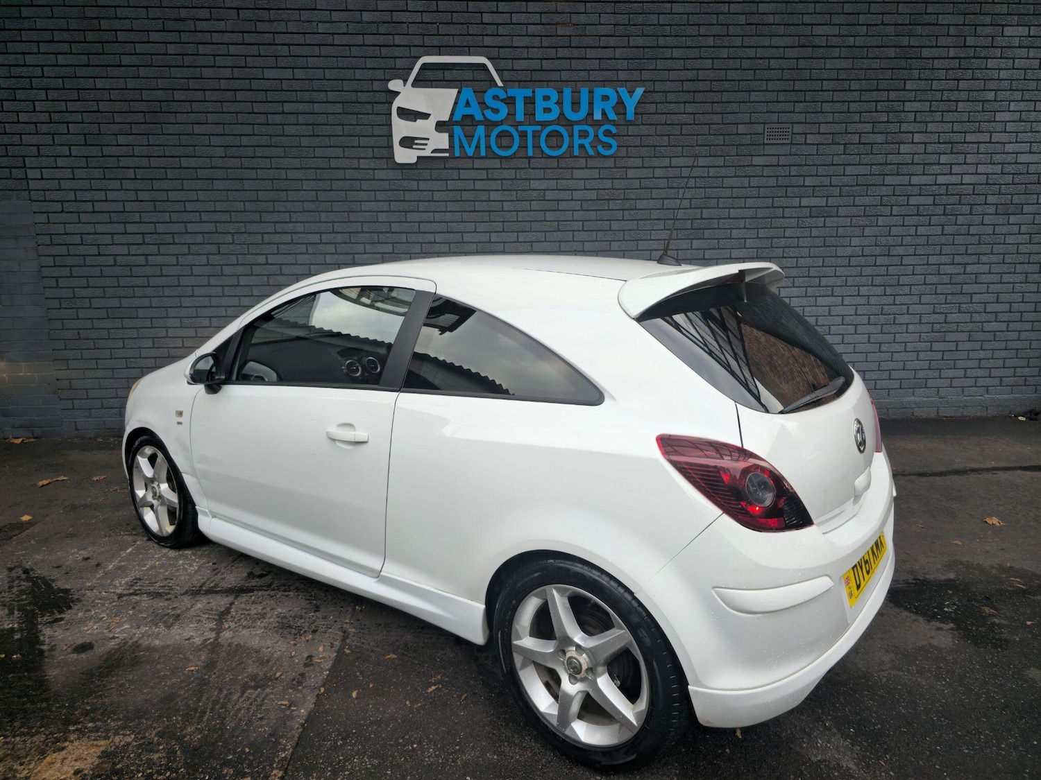 Used Vauxhall Corsa 2011 for sale - 76693737: Photo 5