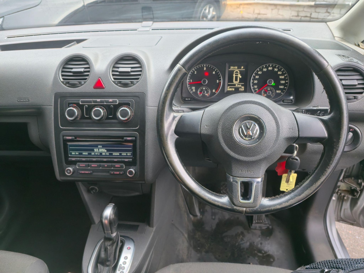 Used Volkswagen Caddy Maxi 2014 for sale - 76839563: Photo 13