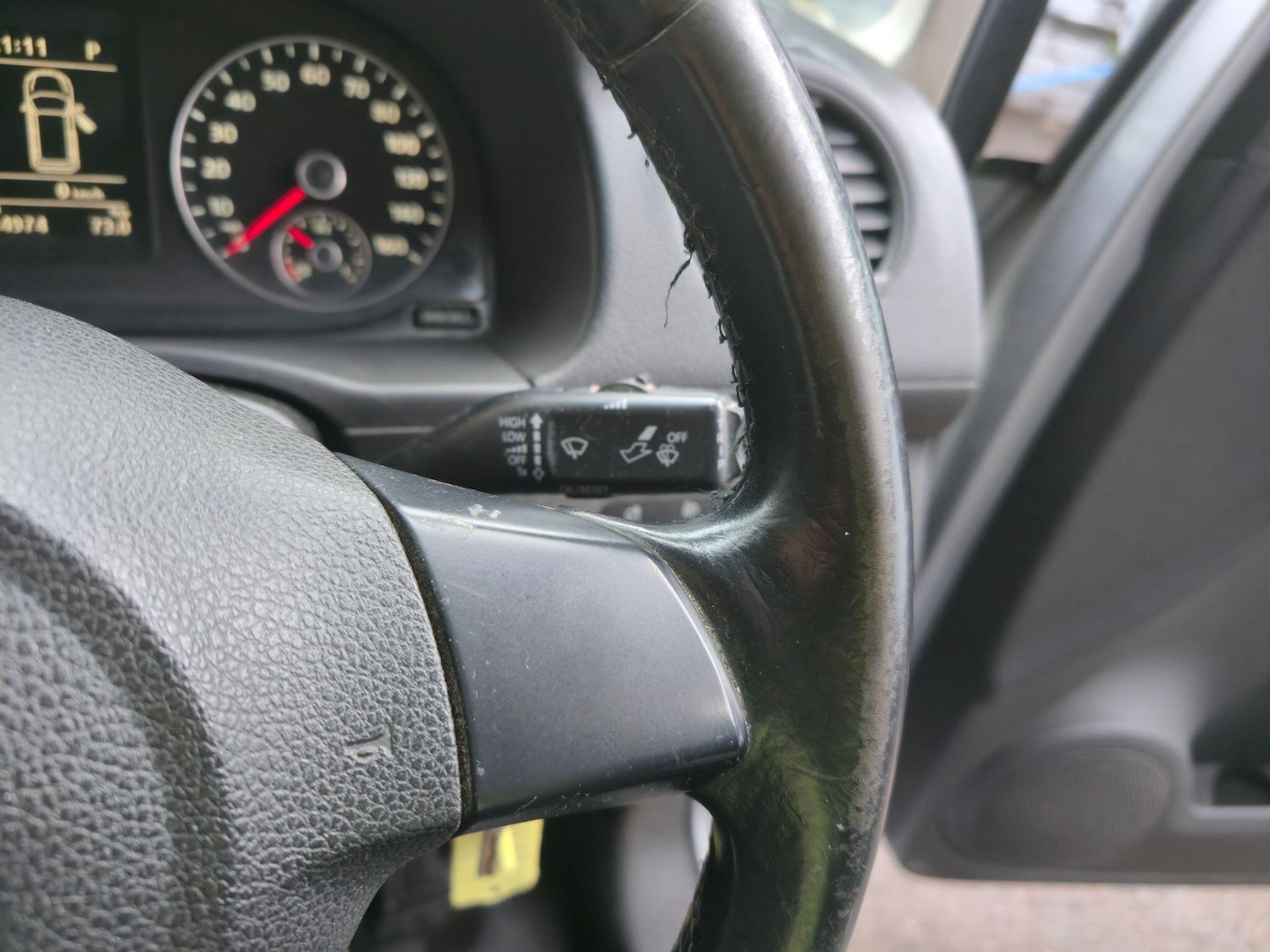 Used Volkswagen Caddy Maxi 2014 for sale - 76839563: Photo 16