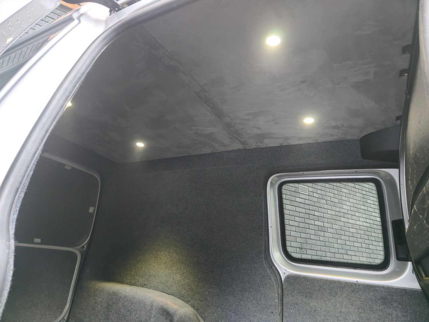 Used Volkswagen Caddy Maxi 2014 for sale - 76839563: Photo 24