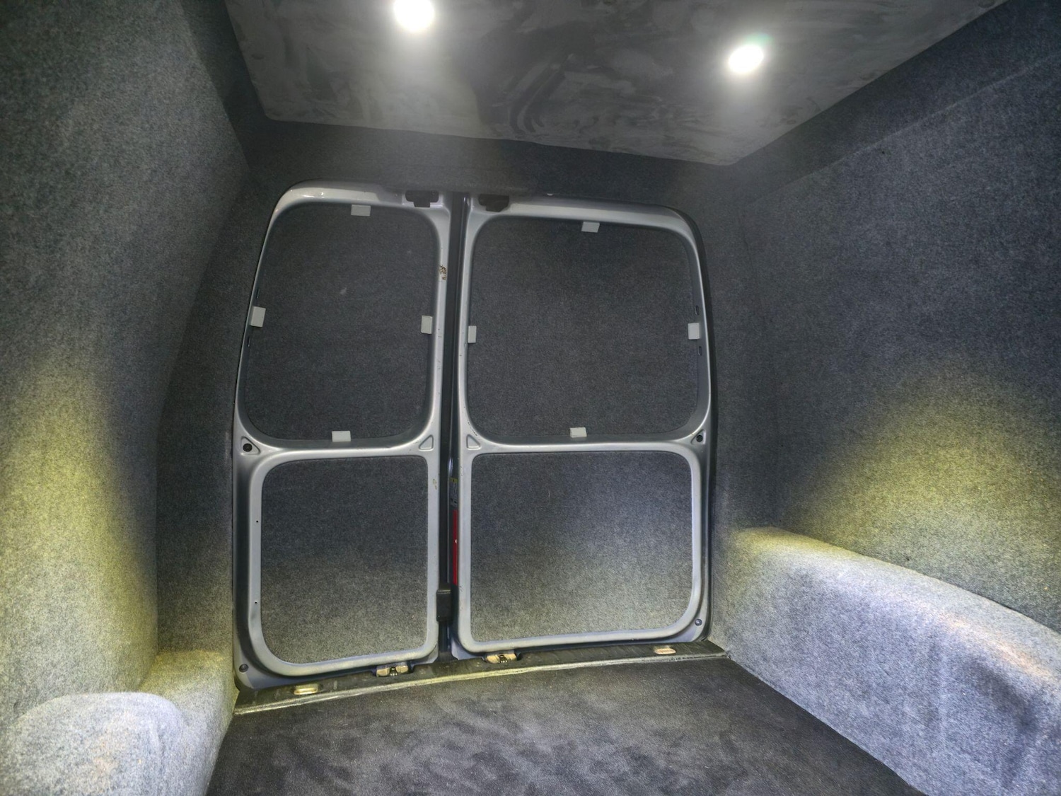 Used Volkswagen Caddy Maxi 2014 for sale - 76839563: Photo 26