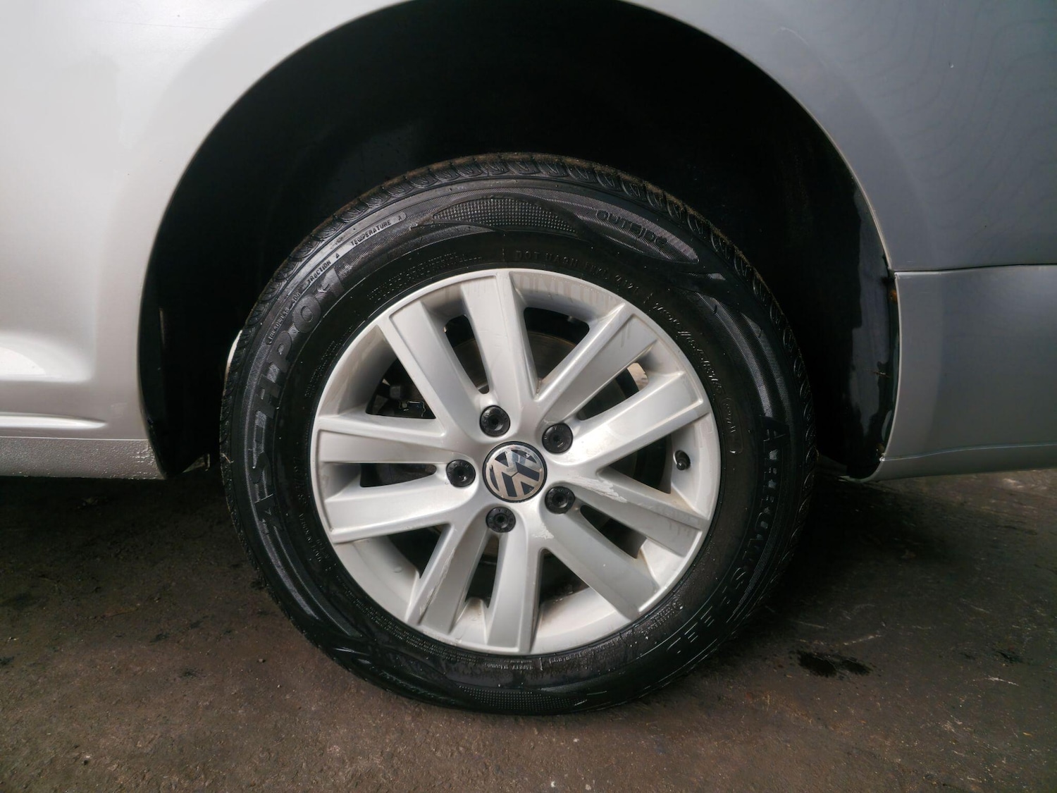 Used Volkswagen Caddy Maxi 2014 for sale - 76839563: Photo 32